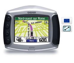 GARMIN GPS moto Zumo 550 Evropa + Sada proti defektu na motorku + Tekutá nápln proti píchnutí kola pro motocykl