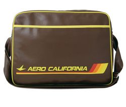 LOGOSHIRT Aero California Taška pres rameno 29cm Hnedá