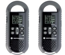 MOTOROLA Vysílačka Motorola T5 černá + Nabíječka 8H LR6 (AA) + LR035 (AAA) V002 + 4 baterie NiMH LR6 (AA) 2600 mAh
