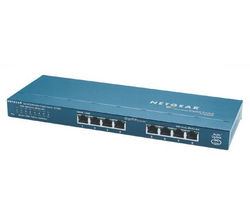 NETGEAR Mini Switch Ethernet Gigabit 8 portu 10/100/1000 Mb GS108  + Merící prístroj na testování síťových kabelu  TC-NT2