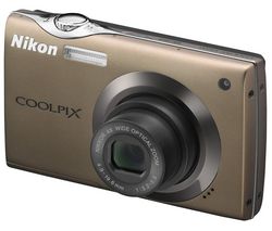 NIKON Coolpix  S4000 bronzový + Pouzdro Ultra Compact 9,5 x 2,7 x 6,5 cm + Pameťová karta SDHC 4 GB