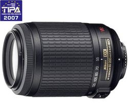 NIKON Objektiv zoom AF-S DX VR Zoom-Nikkor 55-200 mm f/4-5.6G IF-ED + Polarizacní filtr kulatý 52mm